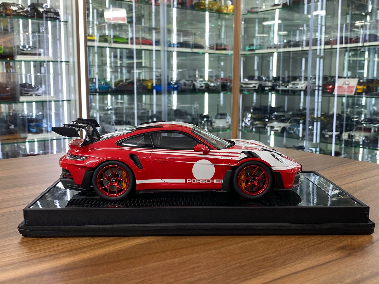 1/18 Resin Timothy & Pierre Porsche 911 GT3 RS (992.1)  Salzburg Livery / red rim Limited Edition: 25 pcs