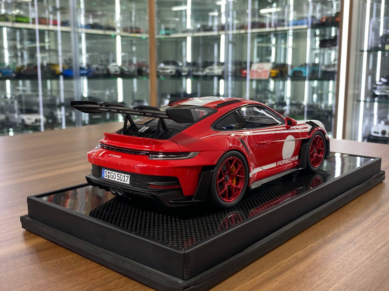 1/18 Resin Timothy & Pierre Porsche 911 GT3 RS (992.1)  Salzburg Livery / red rim Limited Edition: 25 pcs