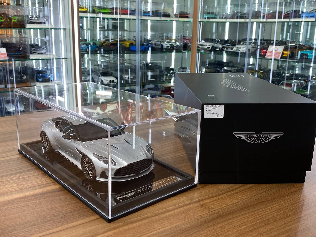 1/18 Resin MotorHelix Aston Martin DB12 Coupe Lightning Silver Limited Edition: 99 pcs