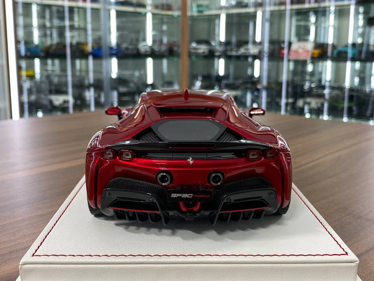 1/18 Resin – Ferrari SF90 Stradale Novitec | Davis & Giovanni | Limited 6 pcs | Candy Red / Black Red Interior