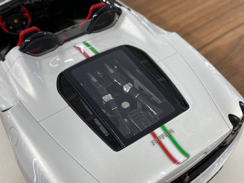1/18 Ferrari 16M Scuderia Spider Novitec | Davis & Giovanni | Limited 10 pcs | Pearl White with Italia Stripe
