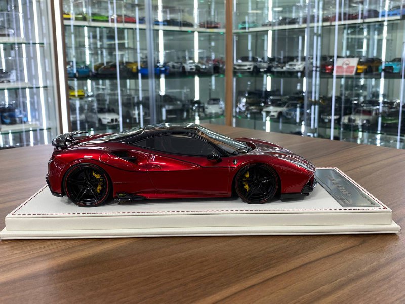 1/18 Resin Ferrari 488 GTB XX Novitec Rosso | Davis & Giovanni | Limited 8 pcs | Chrome Red