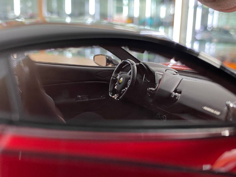 1/18 Resin Ferrari 488 GTB XX Novitec Rosso | Davis & Giovanni | Limited 8 pcs | Chrome Red