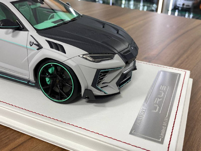 1/18 Resin Lamborghini Urus Mansory | Davis & Giovanni | Limited 1 of 1 | Matt Gray Tiffany