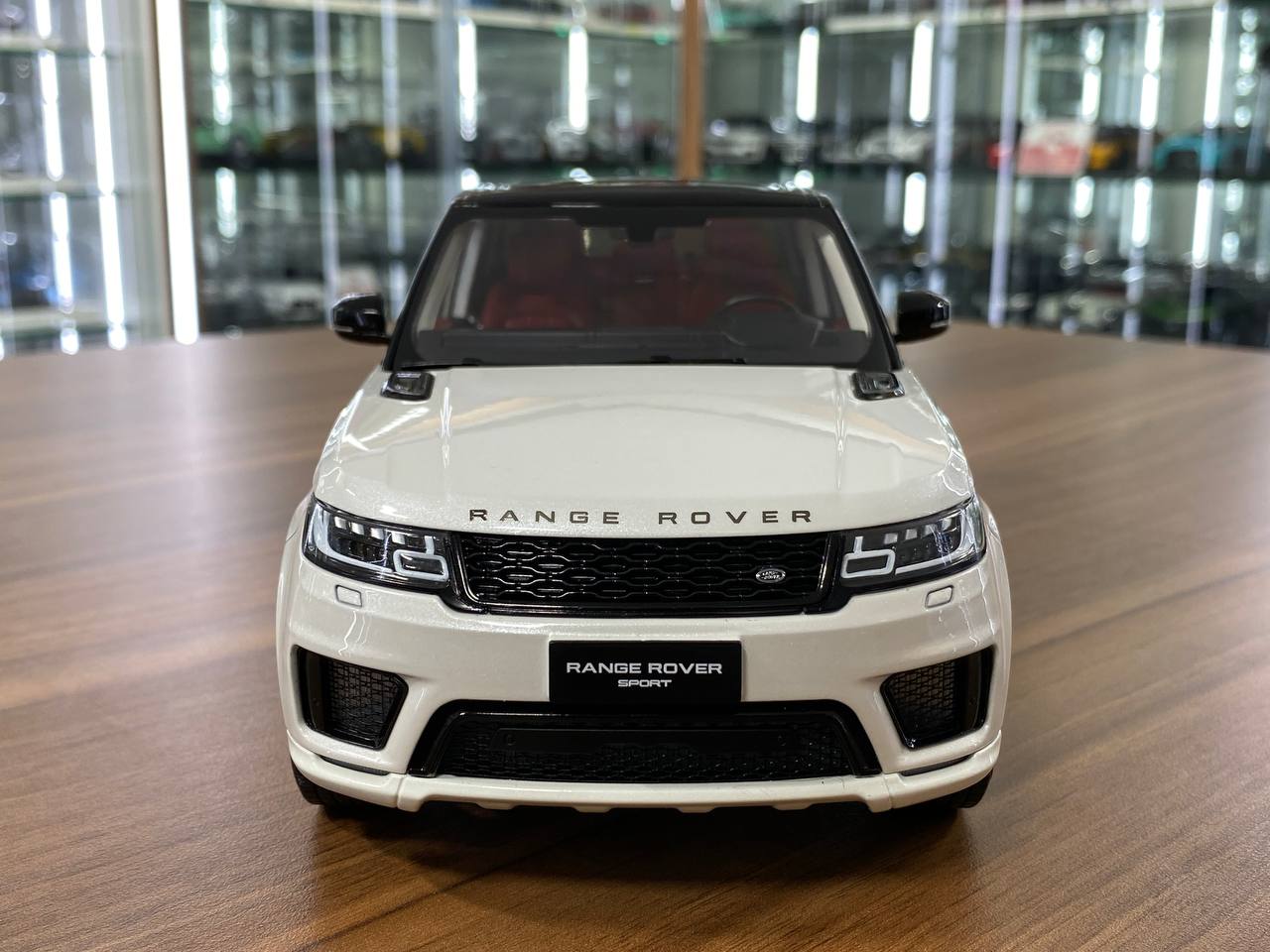 1/18 Diecast Whelart Land Rover Range Rover SPORT 2018 White| Full opening