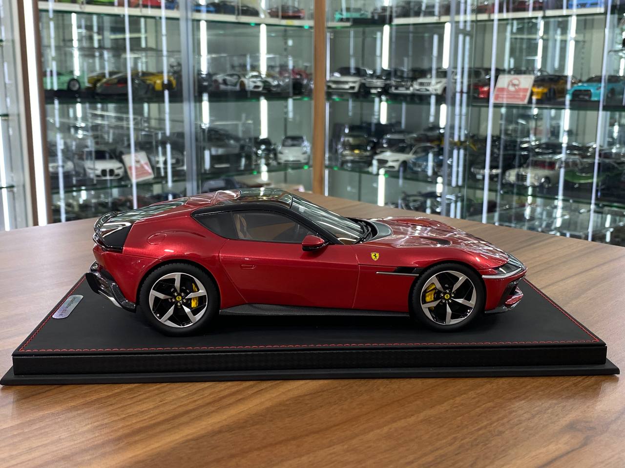 1/18 Resin BBR Models Ferrari 12 Cilindri Panoramic Roof – Rosso Imola  Limited 48 pcs Ultra Rare