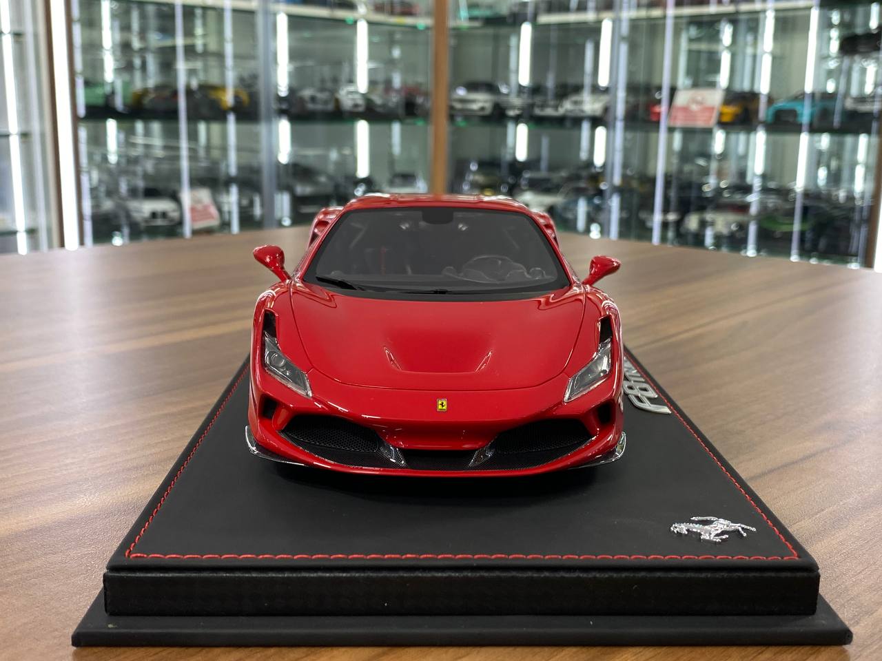 1/18 Resin BBR Ferrari F8 Tributo in Rosso Corsa 322 | Limited 48 pcs Collectible