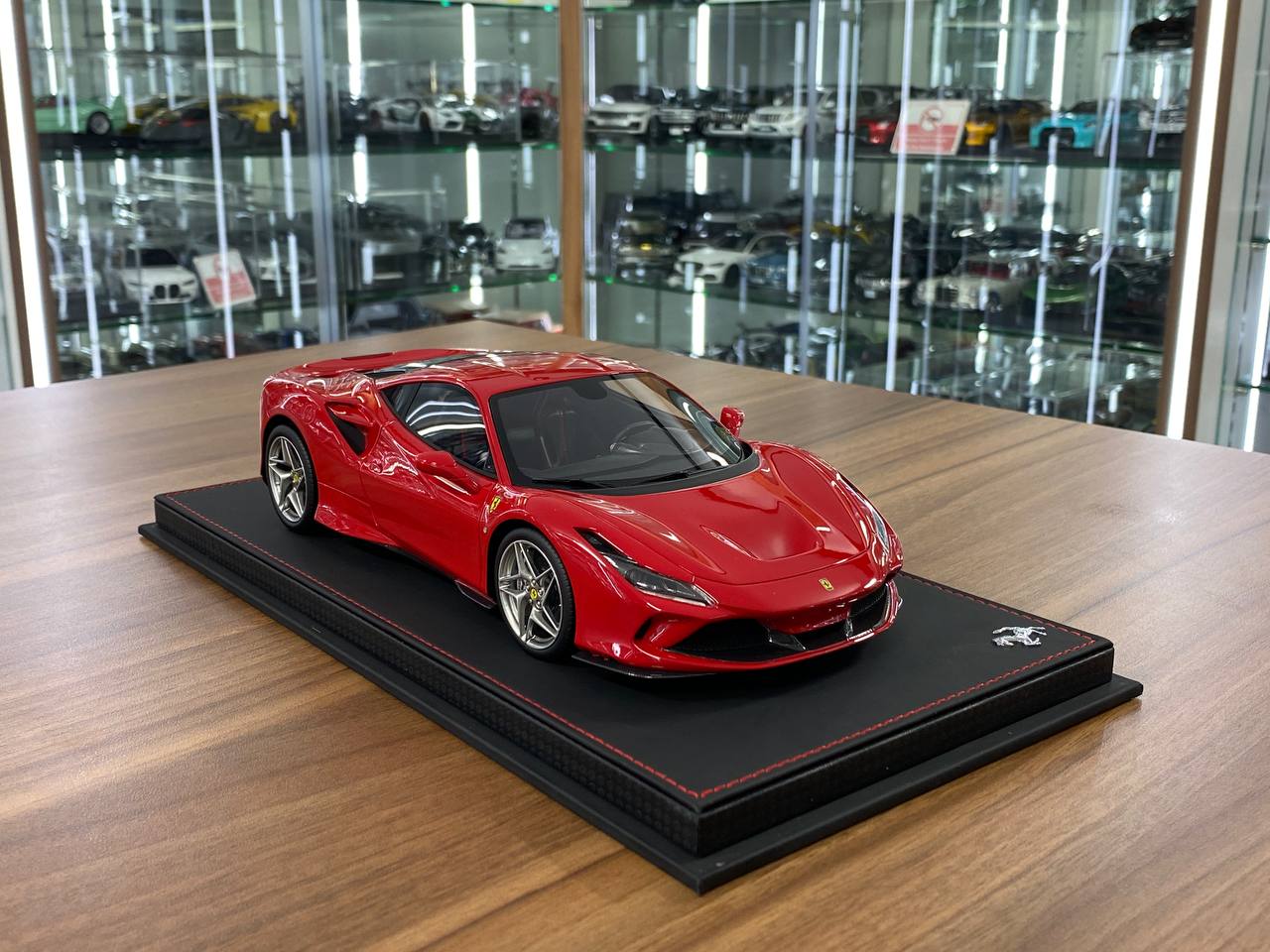 1/18 Resin BBR Ferrari F8 Tributo in Rosso Corsa 322 | Limited 48 pcs Collectible
