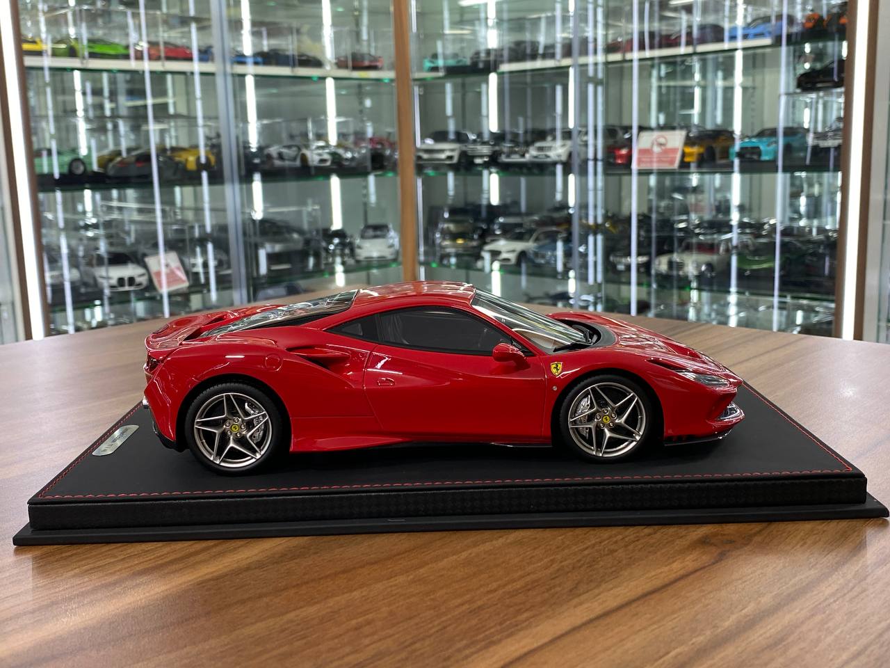 1/18 Resin BBR Ferrari F8 Tributo in Rosso Corsa 322 | Limited 48 pcs Collectible