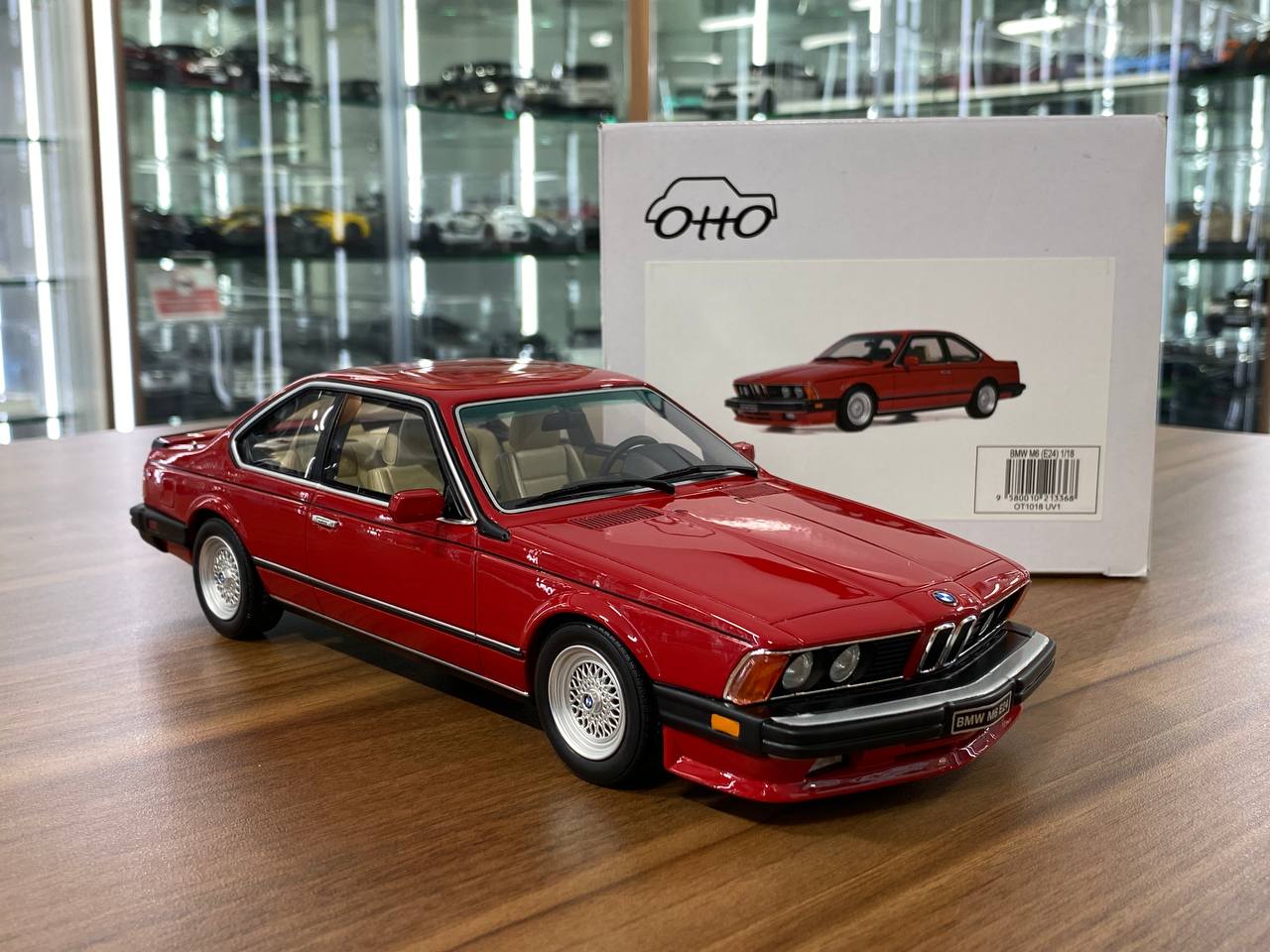 1/18 Resin Model OttO Mobile BMW M6 (E24) – Red – Limited 3000 pcs