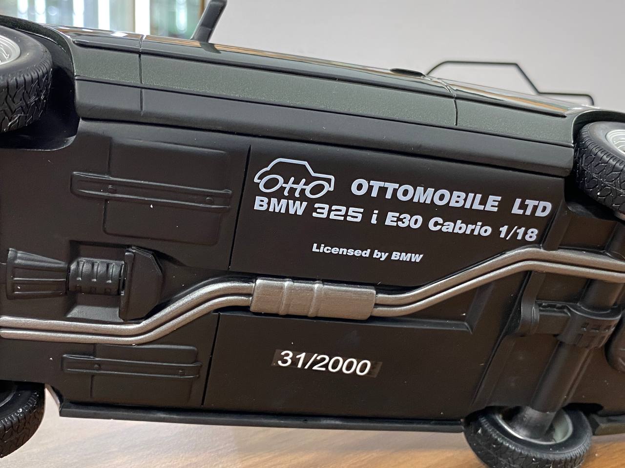 1/18 Resin Model OttO Mobile BMW 325i E30 Cabrio – Grey – Limited 2000 pcs