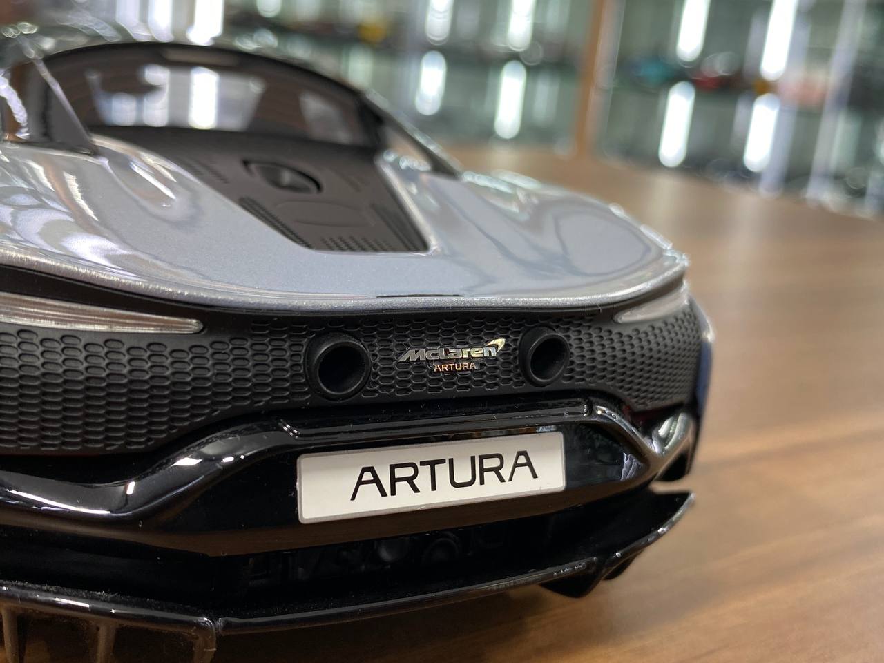 1/18 Resin Model GT Spirit McLaren Artura 2021 – Silver – Limited 999 pcs