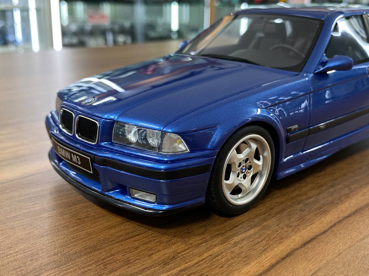 1/18 Resin Model OttO Mobile BMW M3 E36 1995 – Blue – Limited 3000 pcs