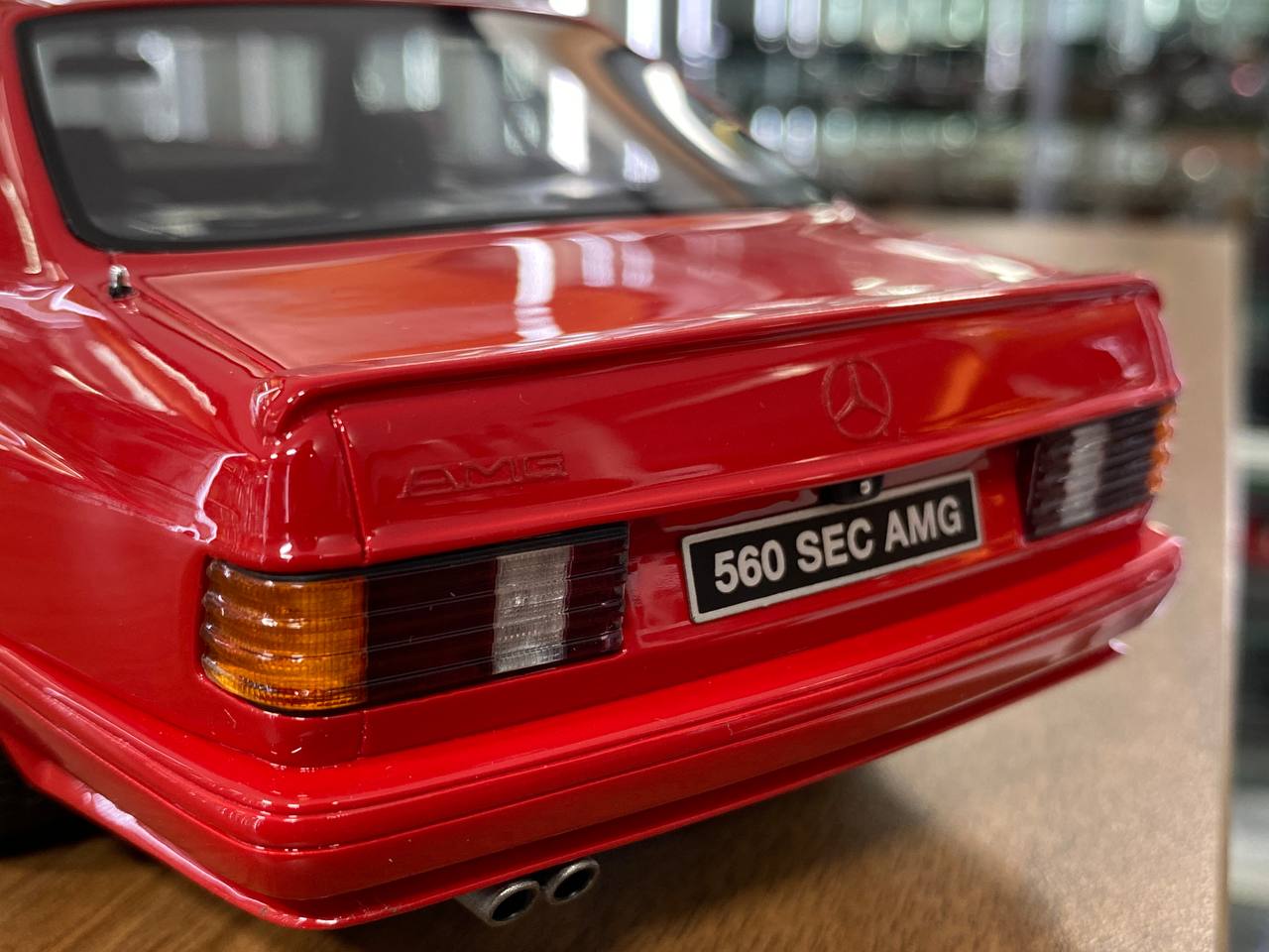 1/18 Resin Mercedes-Benz 560 SEC AMG (W126) 1987 - Signal Red by OttOMobile - Limited 2000 pcs