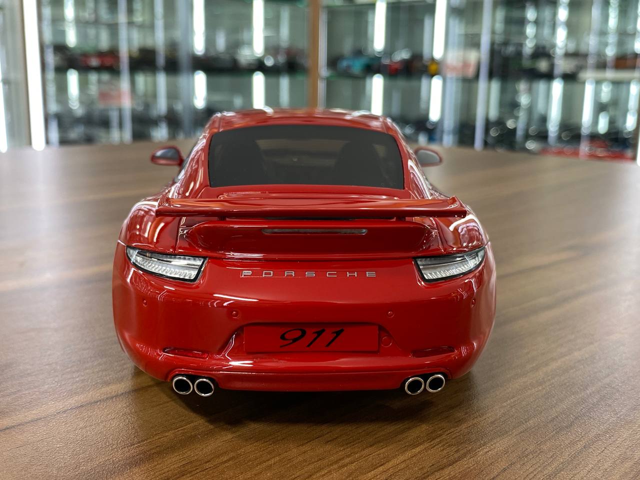 1/18 Resin Porsche 911 (991) Carrera S in Red by GTSpirit - Limited 750 pcs