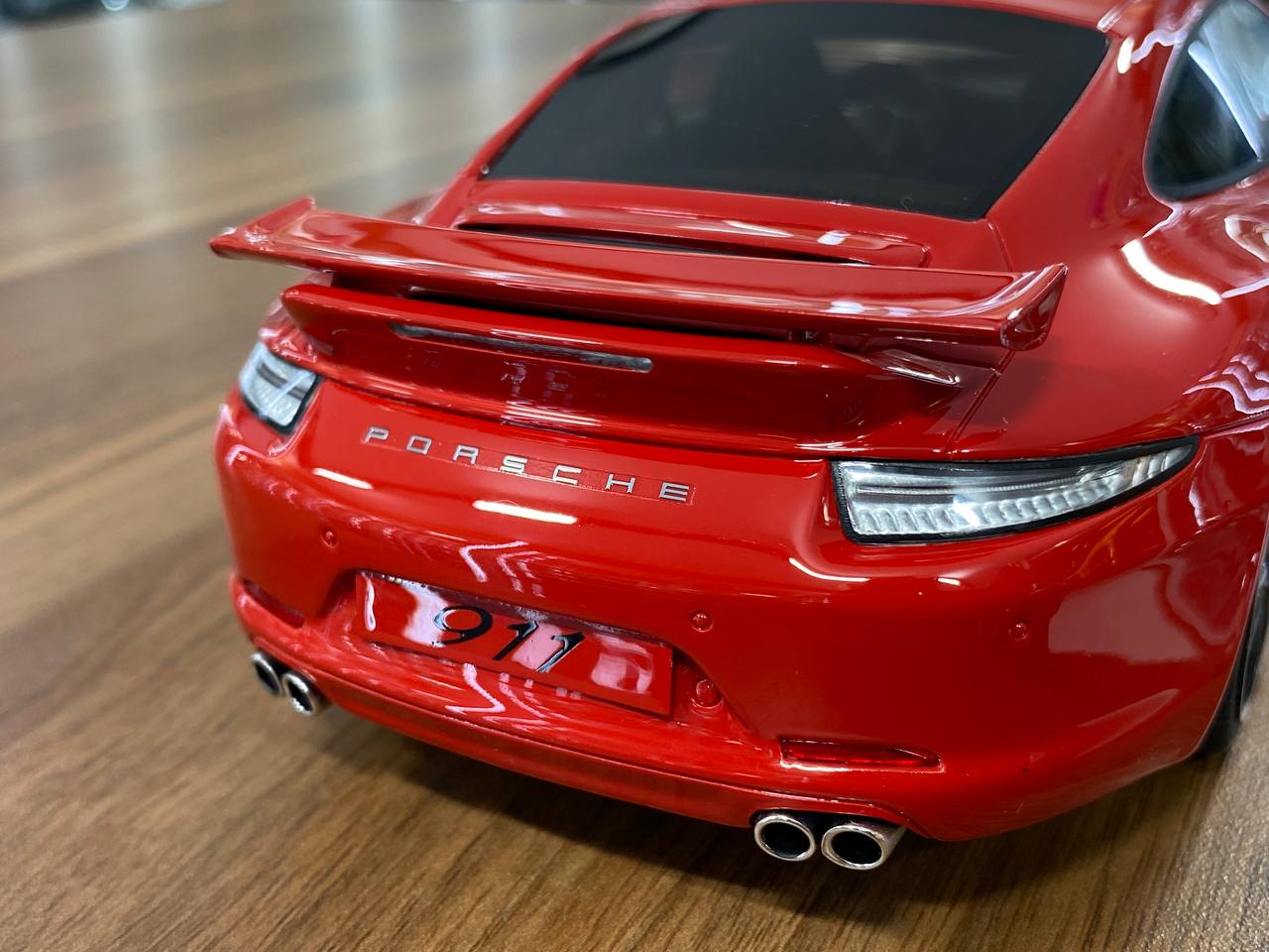 1/18 Resin Porsche 911 (991) Carrera S in Red by GTSpirit - Limited 750 pcs