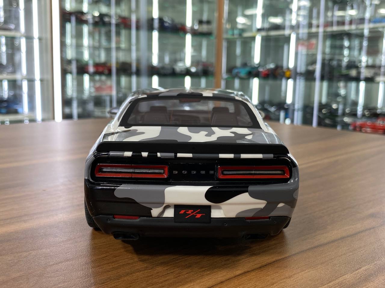 1/18 Resin GT Spirit Dodge Challenger R/T Scat Pack Widebody 2019 Camouflage Limited 504 pcs