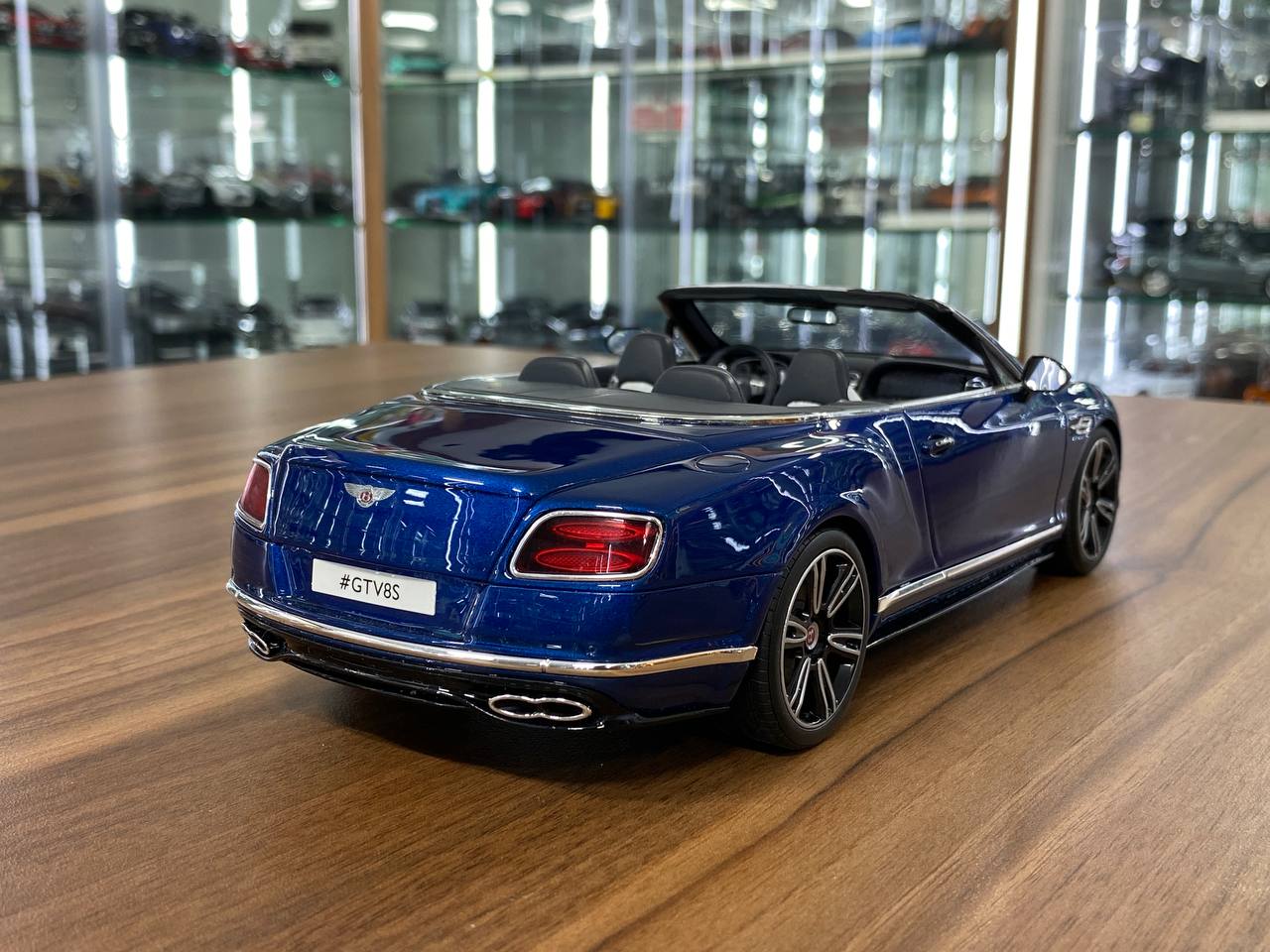 1/18 Resin GT Spirit Bentley Continental GT V8 S Convertible 2015 Blue Limited 1000 pcs