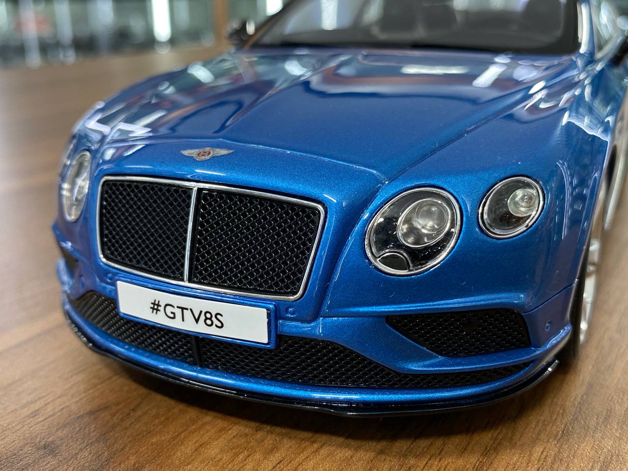 1/18 Resin GT Spirit Bentley Continental GT V8 S 2015 Blue Limited 504 pcs