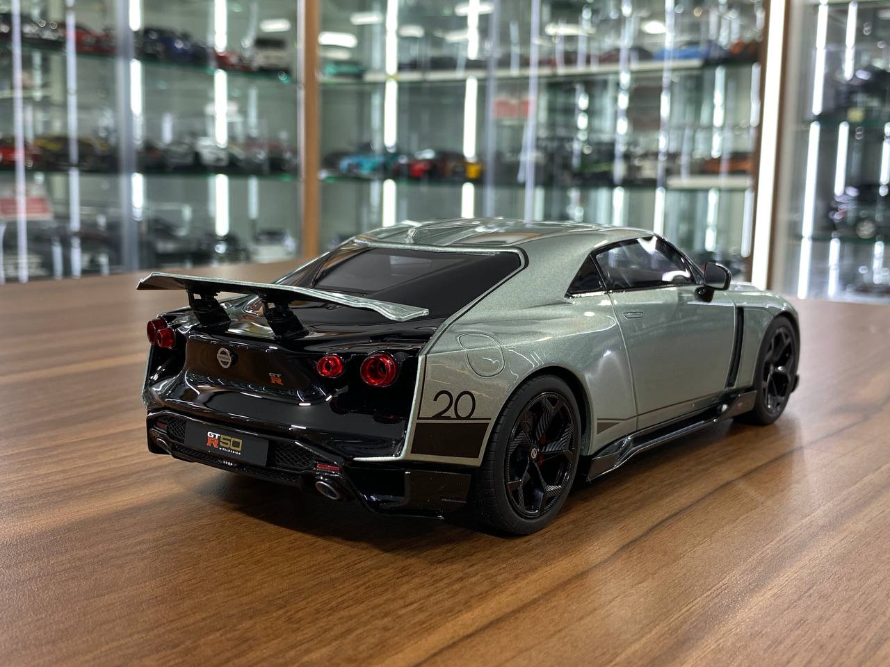 1/18 Resin GT Spirit Nissan GT-R50 2021 in Green Limited 1100 pcs