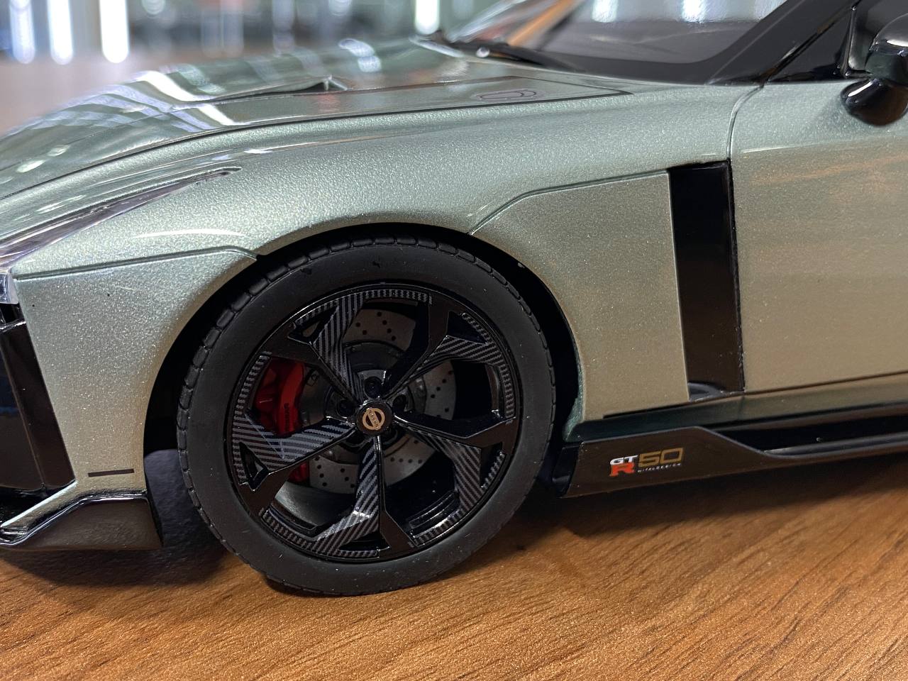1/18 Resin GT Spirit Nissan GT-R50 2021 in Green Limited 1100 pcs