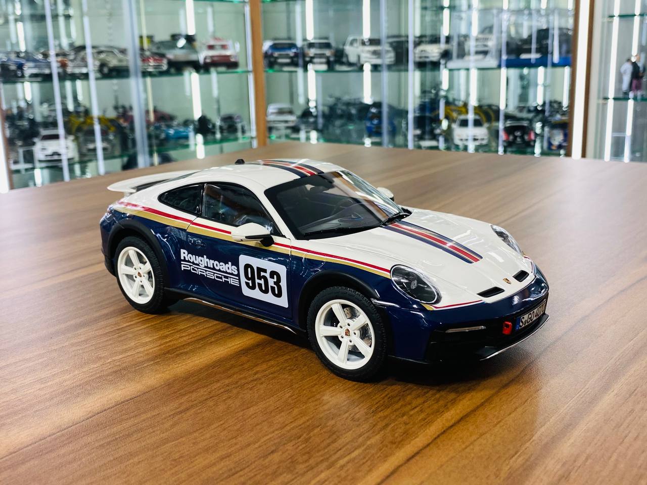 1/18 Diecast Norev Porsche 911 Dakar 2023 Roughroads