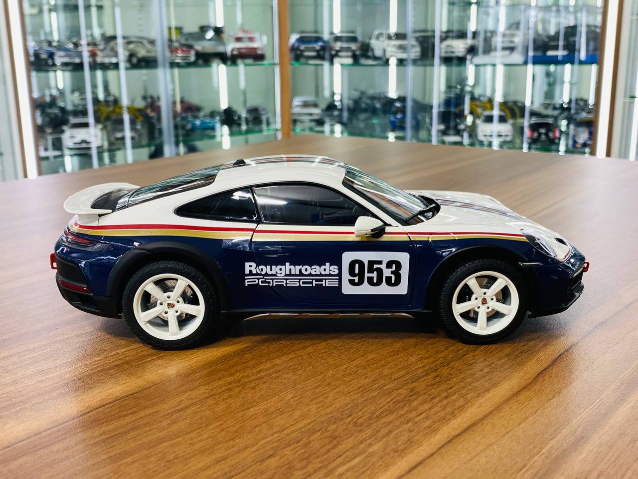1/18 Diecast Norev Porsche 911 Dakar 2023 Roughroads