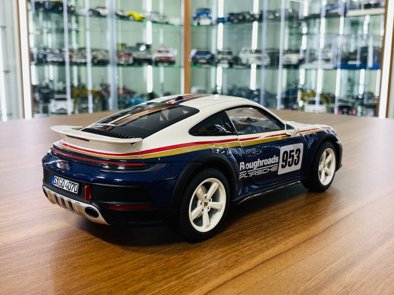 1/18 Diecast Norev Porsche 911 Dakar 2023 Roughroads