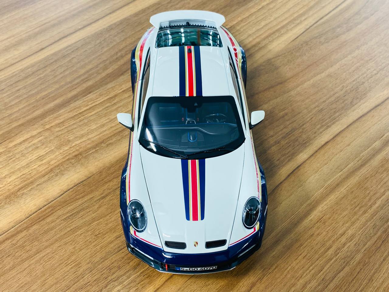 1/18 Diecast Norev Porsche 911 Dakar 2023 Roughroads