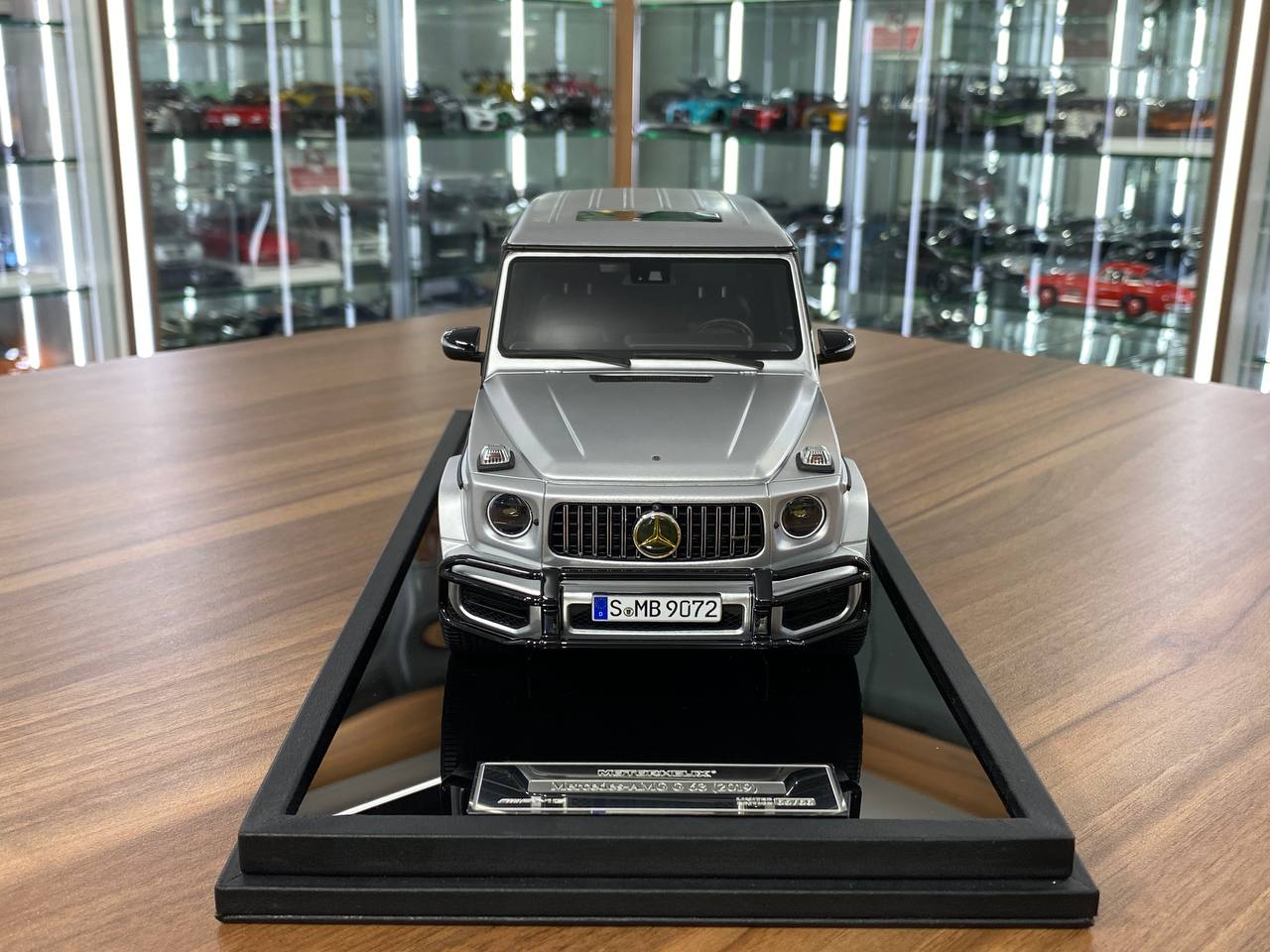 1/18 Resin Motor Helix Mercedes Benz AMG G63 2019 Matt Silver Limited 66 pcs