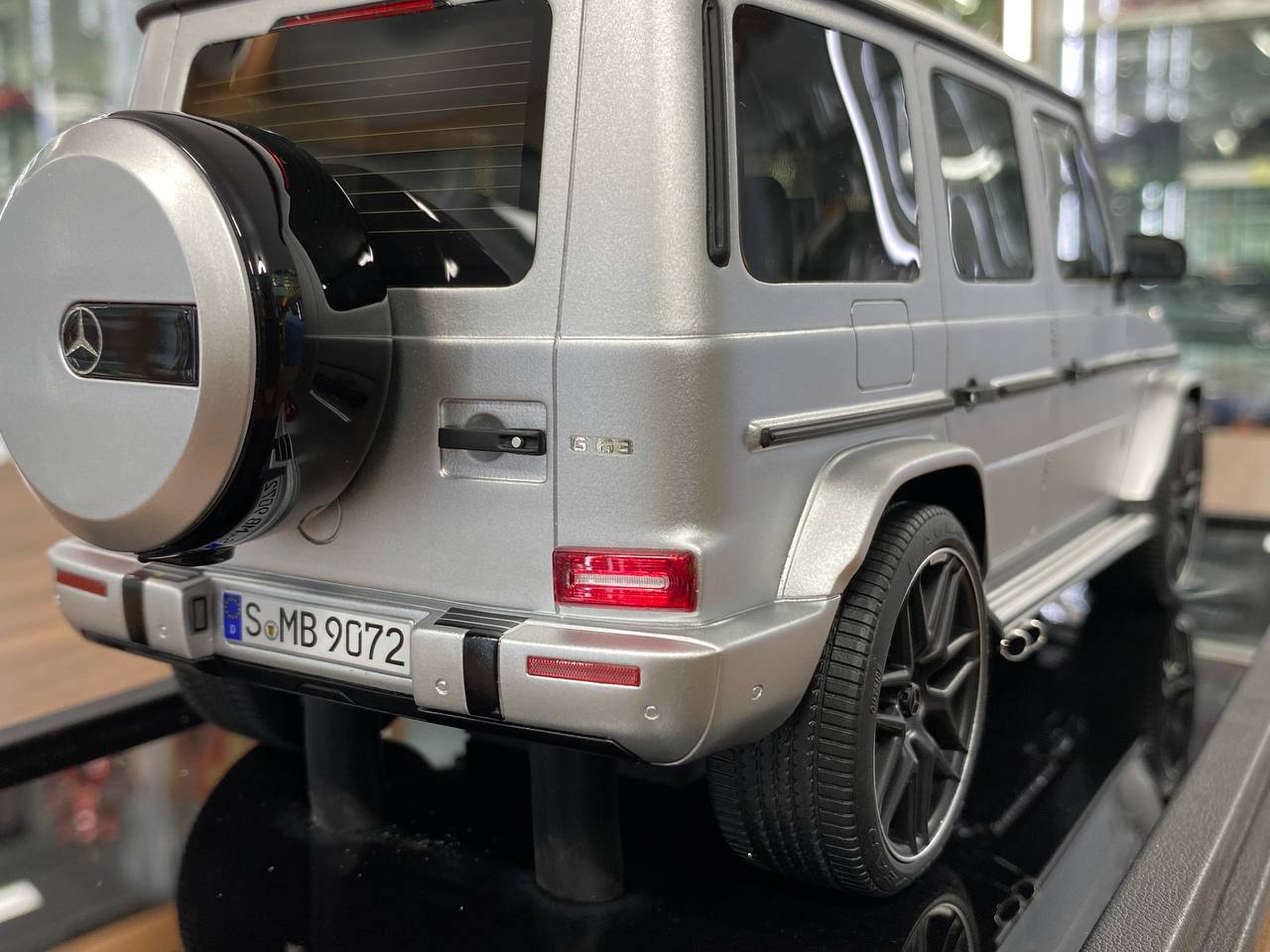 1/18 Resin Motor Helix Mercedes Benz AMG G63 2019 Matt Silver Limited 66 pcs