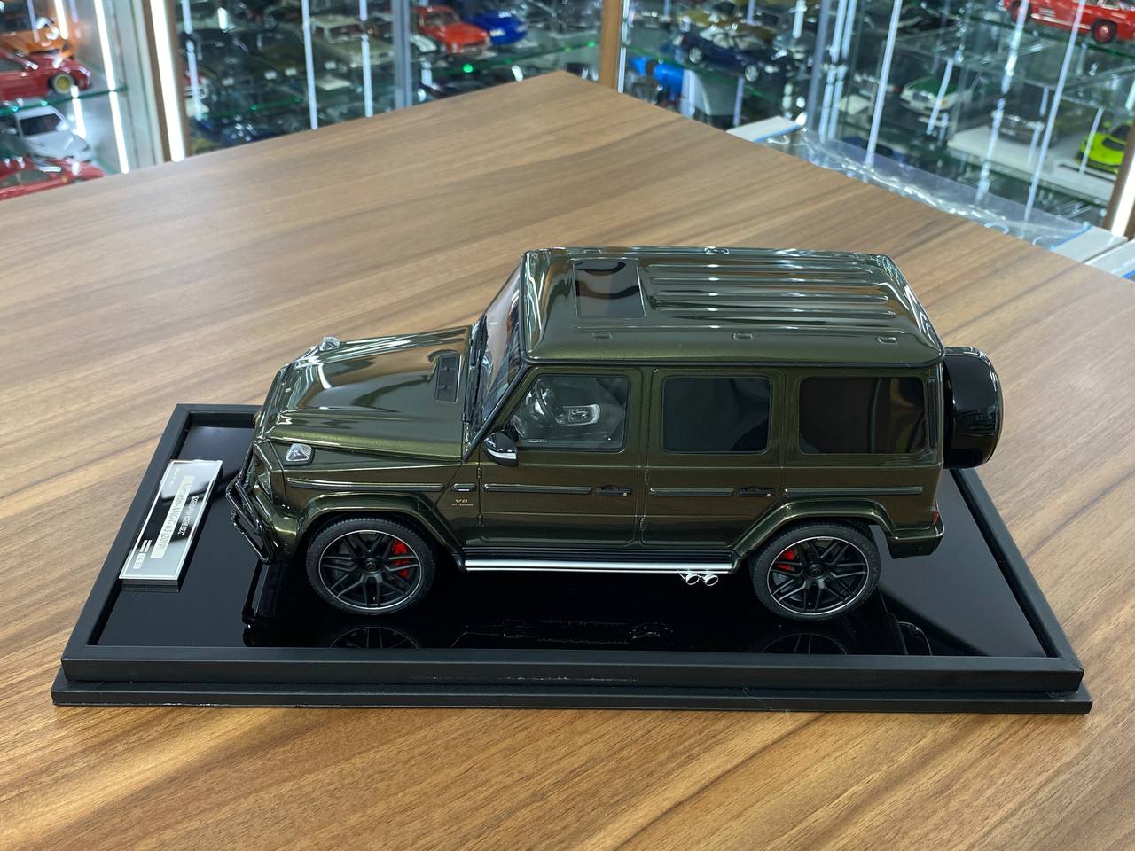 1/18 Resin Motor Helix Mercedes Benz AMG G63 2019 Olive Green Limited 66 pcs