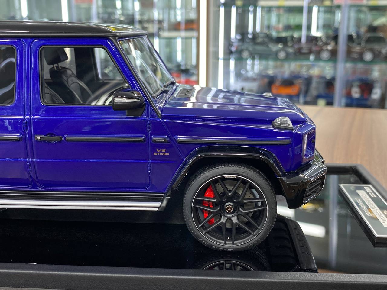 1/18 Resin Motor Helix Mercedes Benz AMG G63 2019 Metallic Blue Limited 99 pcs