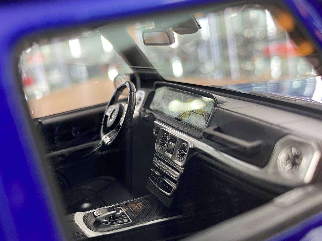 1/18 Resin Motor Helix Mercedes Benz AMG G63 2019 Metallic Blue Limited 99 pcs