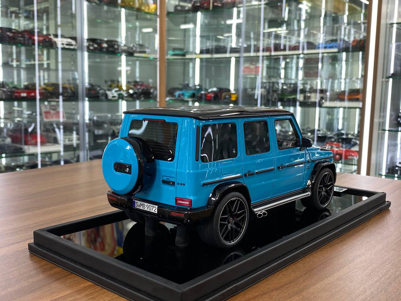 1/18 Resin Motor Helix Mercedes Benz AMG G63 2019 Baby Blue Limited 99 pcs