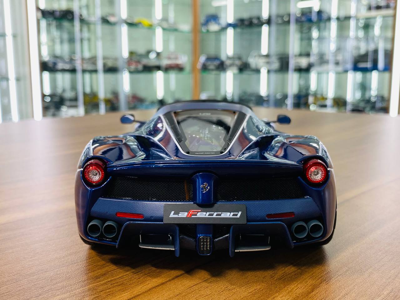 1/18 Diecast BBR Models Ferrari LaFerrari Aperta blue Tour de france Limited Edition