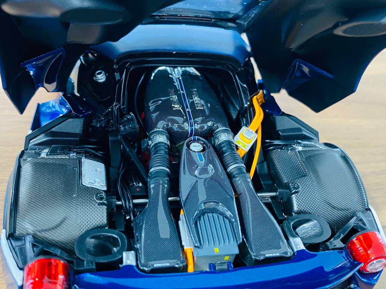 1/18 Diecast BBR Models Ferrari LaFerrari Aperta blue Tour de france Limited Edition