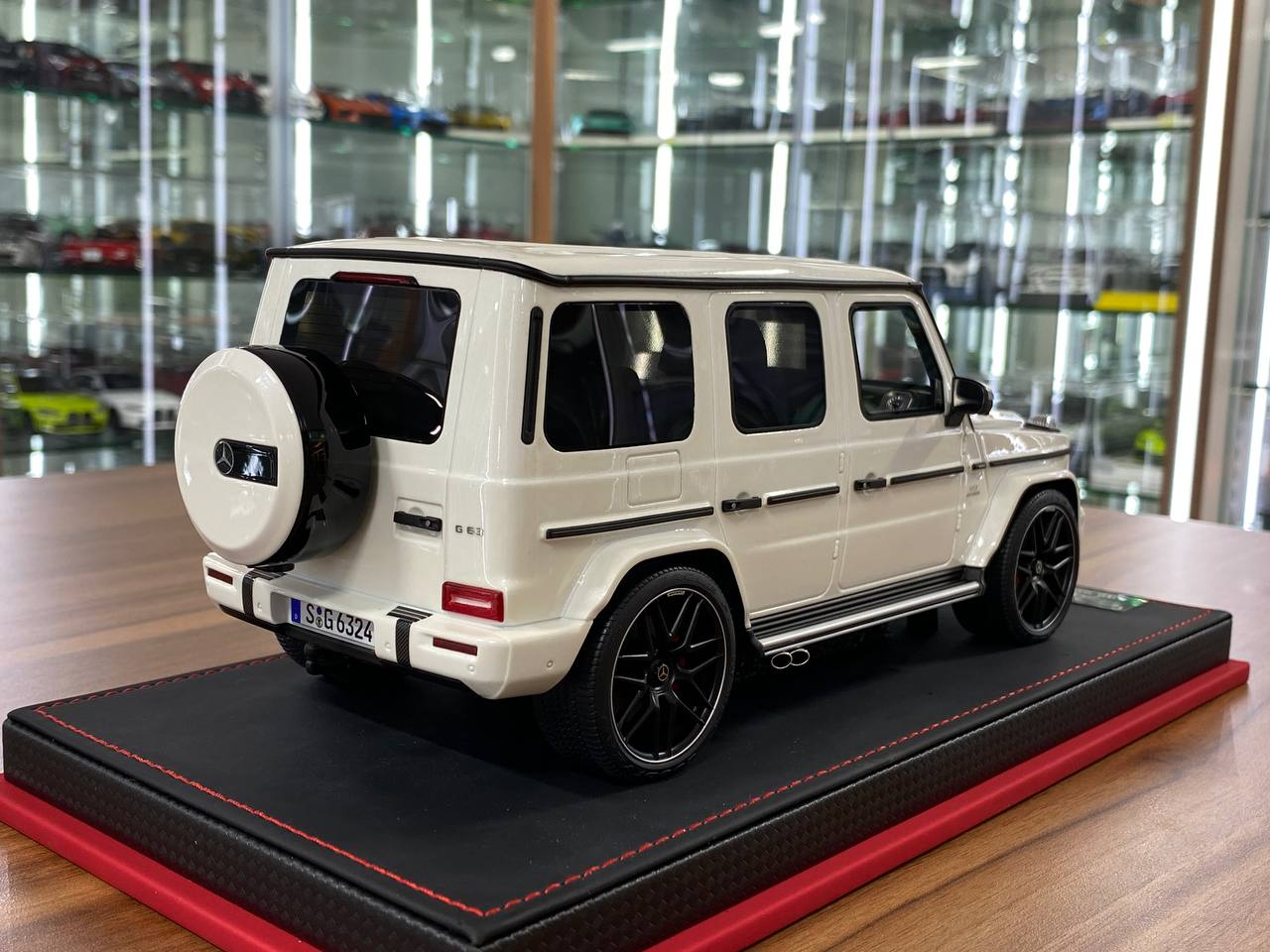 1/18 Resin BBA Models Mercedes Benz G 63 2025 White Limited 50 pcs