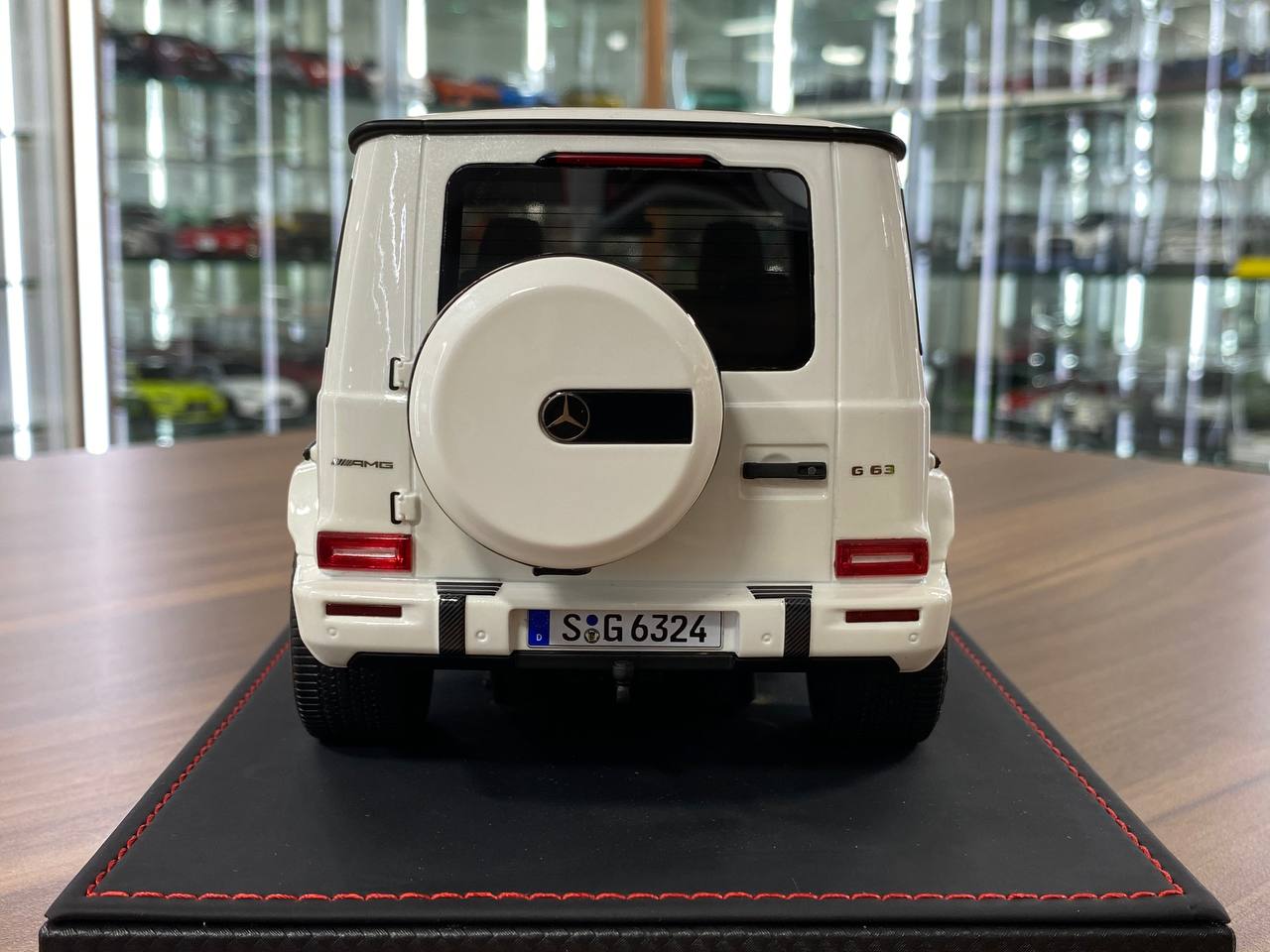1/18 Resin BBA Models Mercedes Benz G 63 2025 White Limited 50 pcs