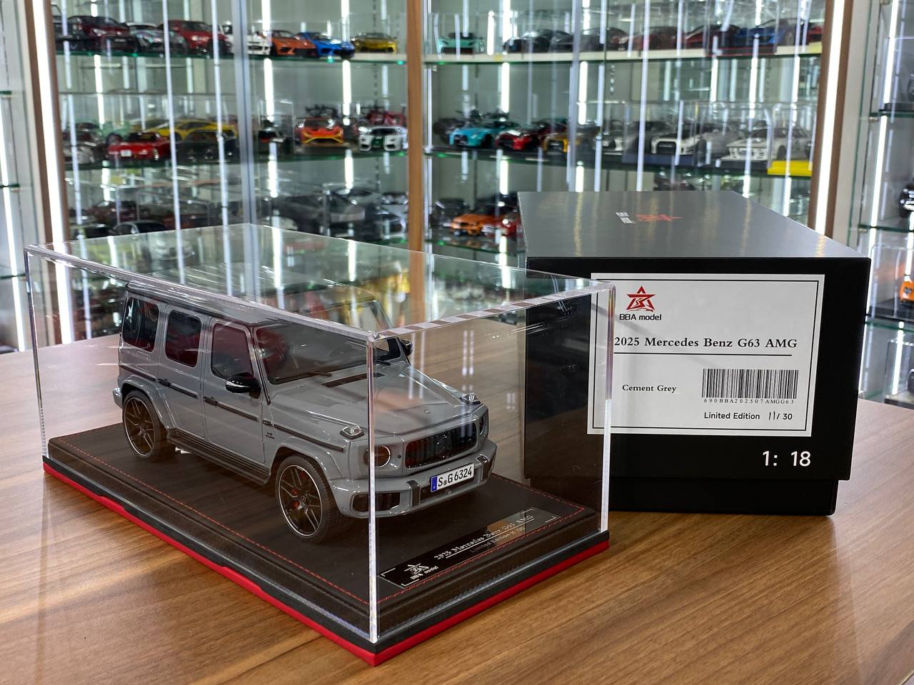 1/18 Resin BBA Models Mercedes Benz G 63 2025 Cement Grey Limited 30 pcs