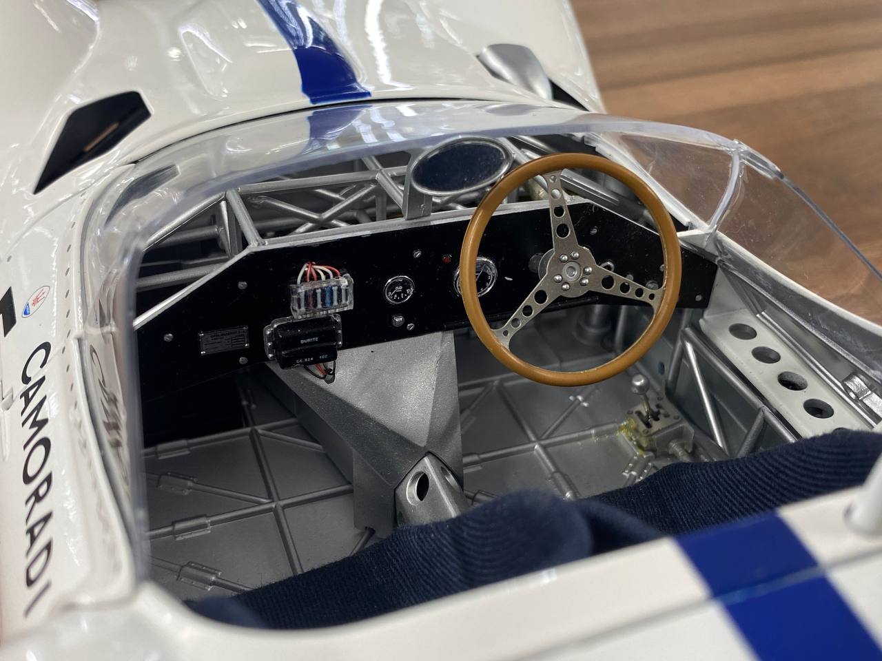 1/12 Diecast MINICHAMPS MASERATI - TIPO 61 (1960) #5 Limited Edition