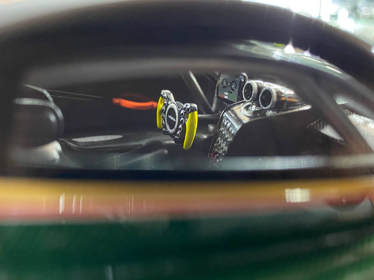 Pagani Huayra R #44 1:18 Resin Model – Green Carbon | VIP Models (Limited Edition – Dubai Exclusive)