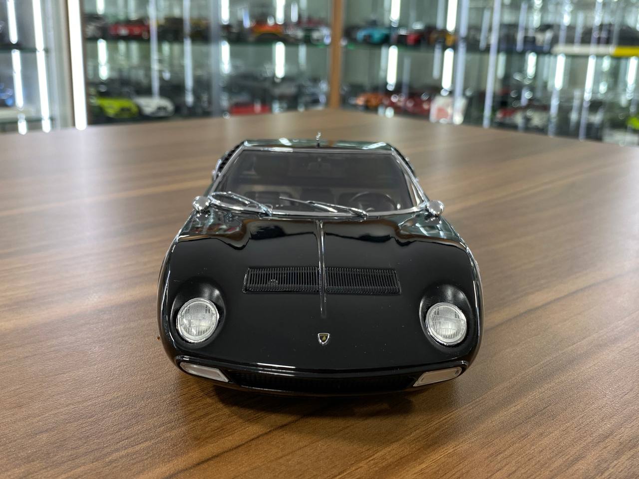 1/18 Diecast Full opening Kyosho Lamborghini MIURA P400 SV Black