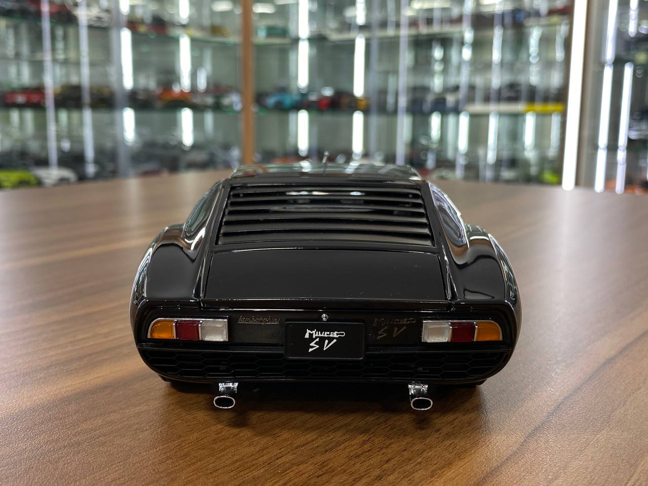 1/18 Diecast Full opening Kyosho Lamborghini MIURA P400 SV Black