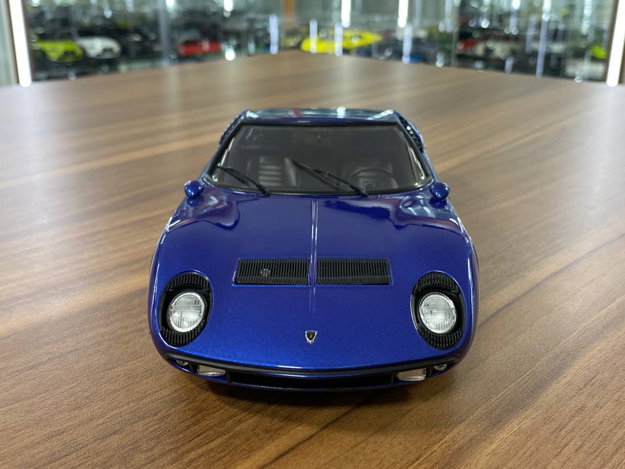 1/18 Diecast KYOSHO Lamborghini MIURA P400 Blue Metallic