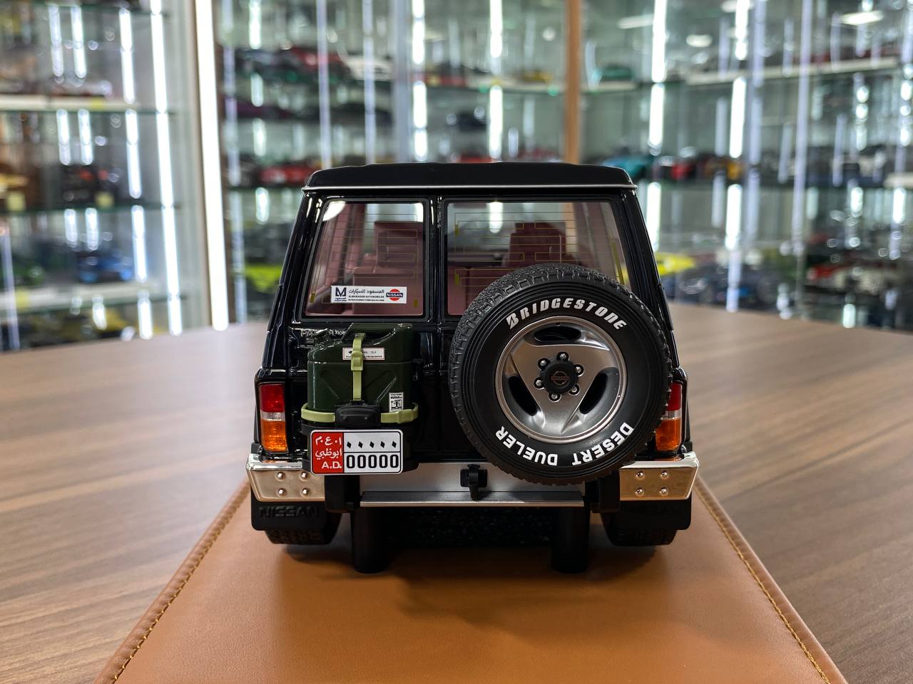 1/18 resin Nissan PATROL Y60 1994 Black by Old School Models - Limited 70 pcs