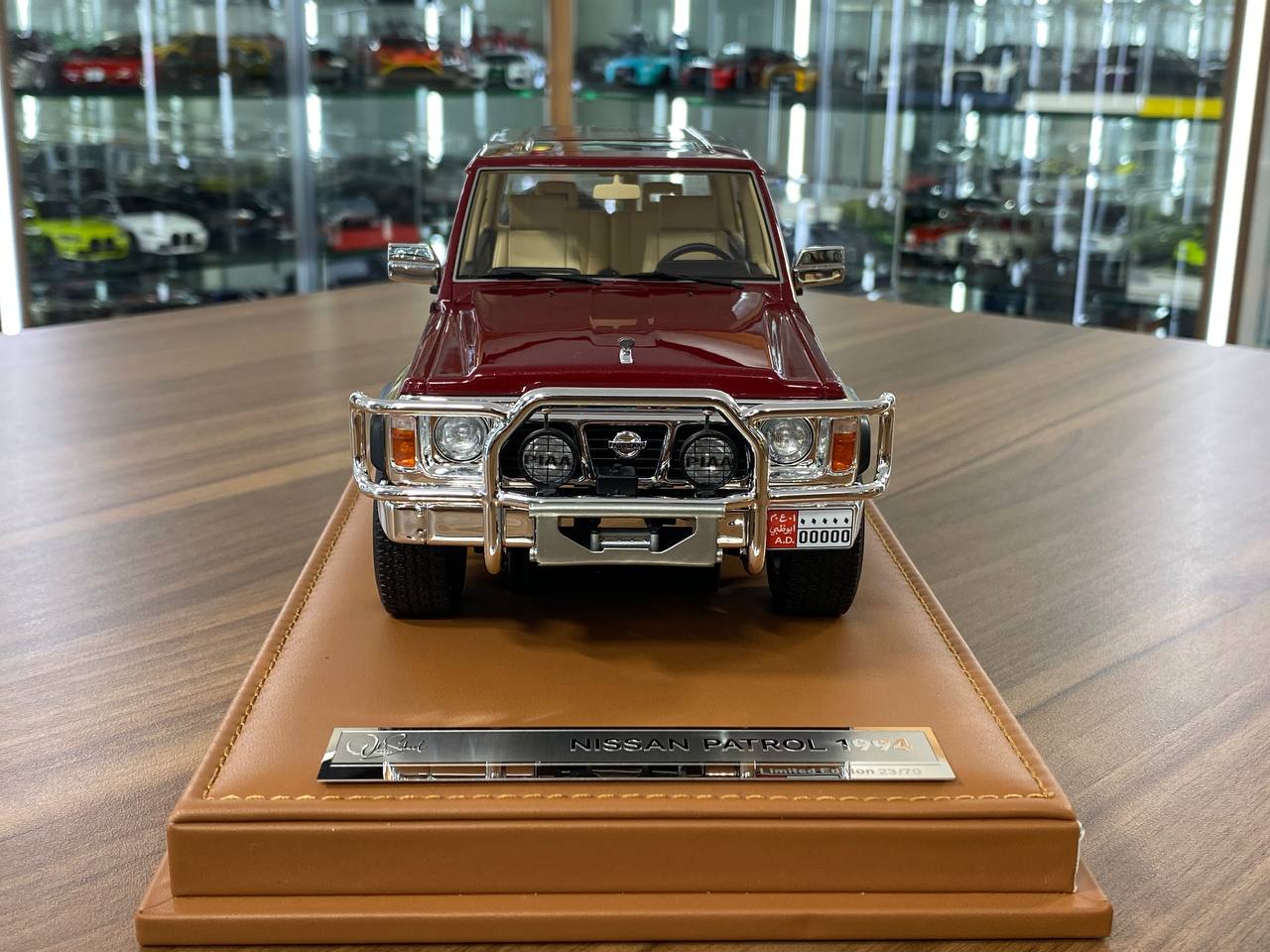 Nissan PATROL Y60 1994 Dark Red / Gold by Old School Models (1/18 Resin)- Limited 70 pcs