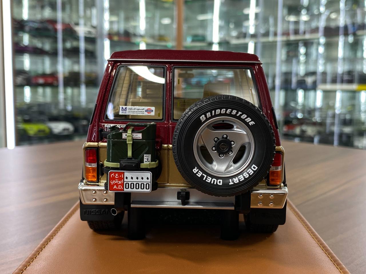 Nissan PATROL Y60 1994 Dark Red / Gold by Old School Models (1/18 Resin)- Limited 70 pcs
