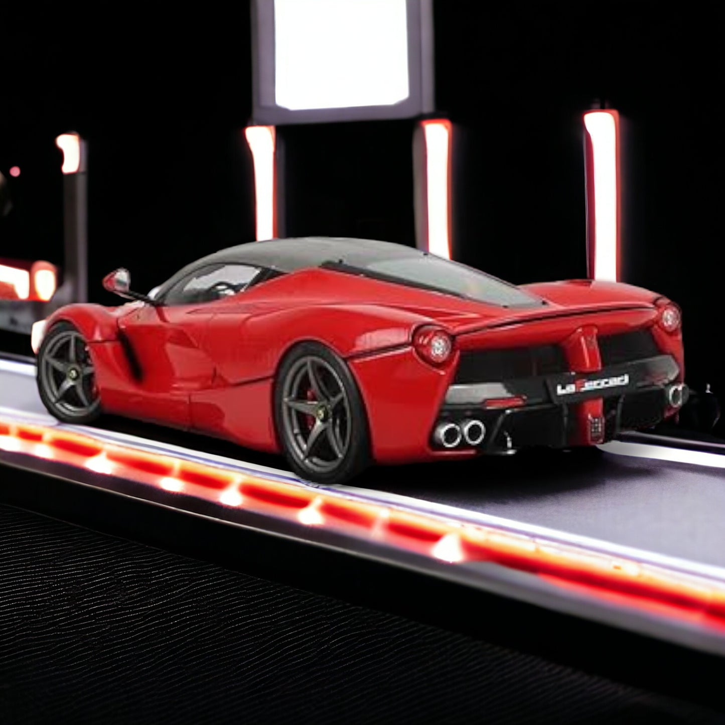 1/18 Diecast Ferrari LaFerrari Rosso Corsa 322 BBR Scale Model Car - Diecast model car by dturman.com - BBR|Sold in Dturman.com Dubai UAE.
