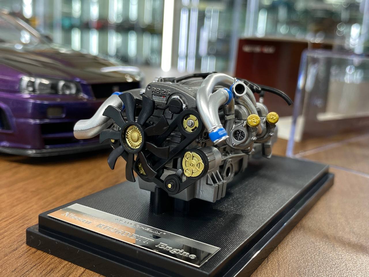 1/18 Metal Diecast Full Opening – MotorHelix Nissan Skyline GT-R R34 Nismo CRS